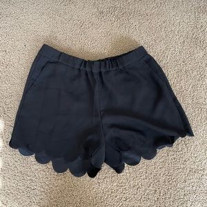 Madewell black scalloped shorts